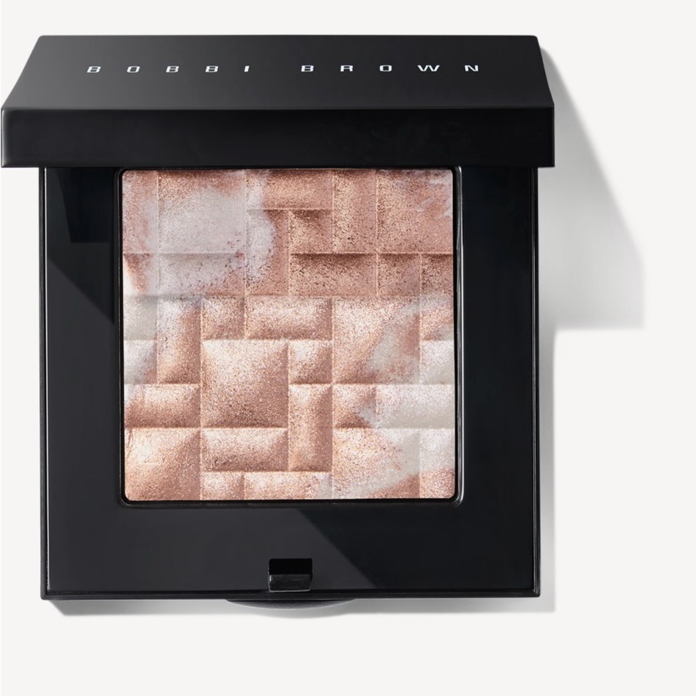 Bobbi Brown Highlighting Powder in Pink Glow NEW